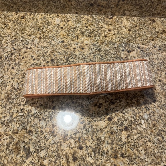 3” Wide Light Tan Leather and Woven Women’s Belt M VGUC - Picture 2 of 9